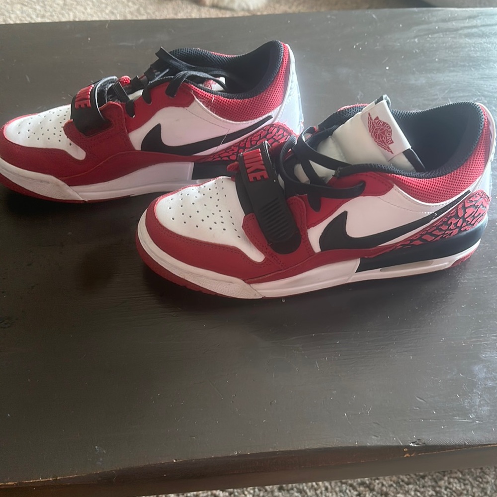 Jordan Legacy 312 low worn 2 times like brand new